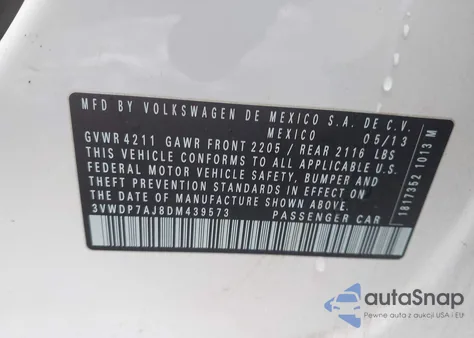 2013 Volkswagen Jetta 2.5L Se z USA, uszkodzony, nr VIN 3VWDP7AJ8DM439573